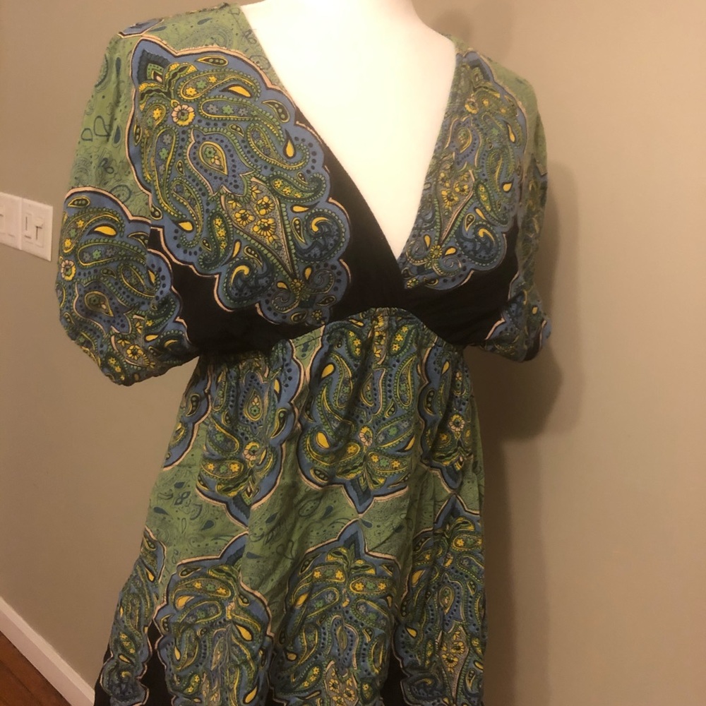 Low cut wide sleeve tunic empire waist